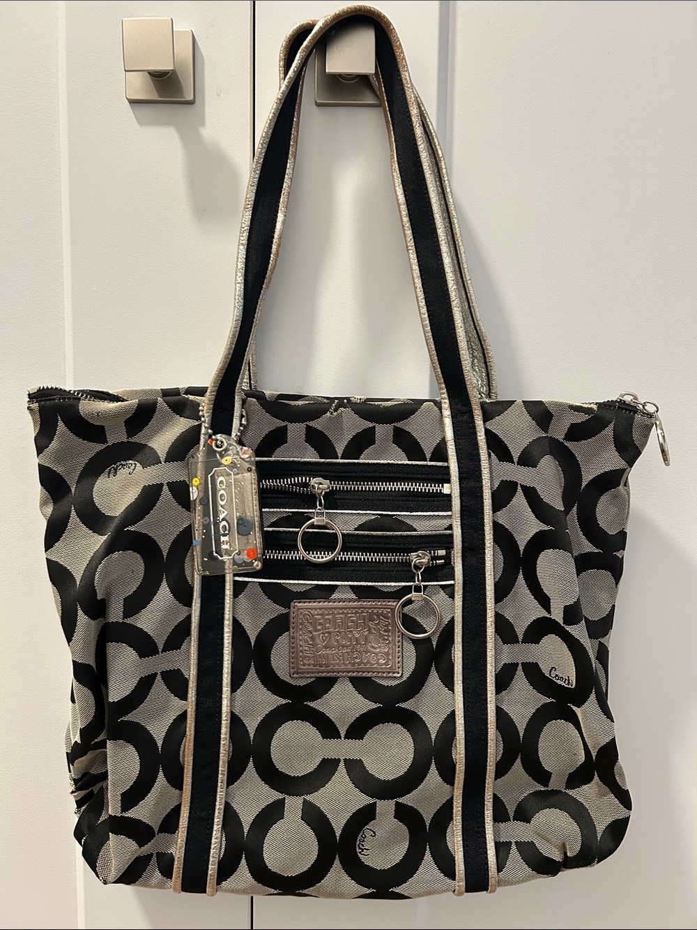 Coach Poppy Signature Circle-Print Tote Bag in Black and Gray